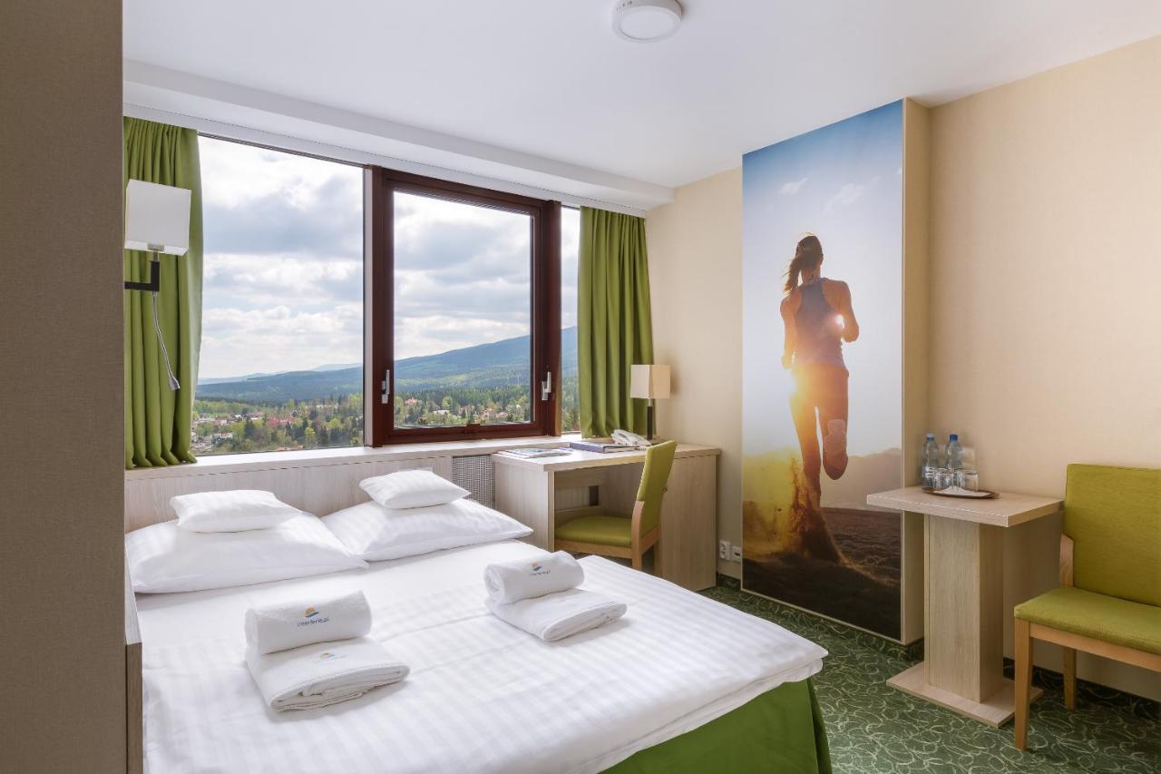 Interferie Sport Hotel Bornit شكلارسكا بوريبا المظهر الخارجي الصورة