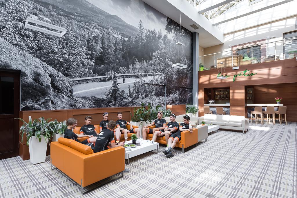 Interferie Sport Hotel Bornit شكلارسكا بوريبا المظهر الخارجي الصورة